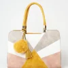 Bolso Shopper Detalle Bordados Y Borlas