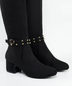Bota Alta Detalle Tachas Efecto