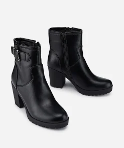 Botin Detalle Hebilla Efecto