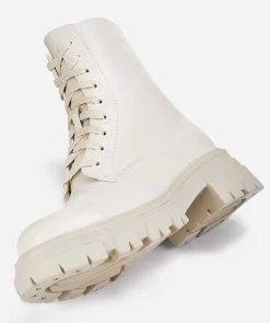 Botin Detalle Pespuntes Efecto