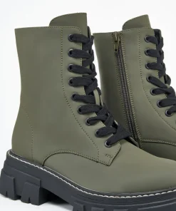 Botin Detalle Pespuntes Efecto
