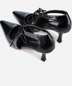 Sandalia Cerrada Cordones