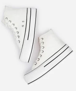 Zapatilla Abotinada Cordones Efecto